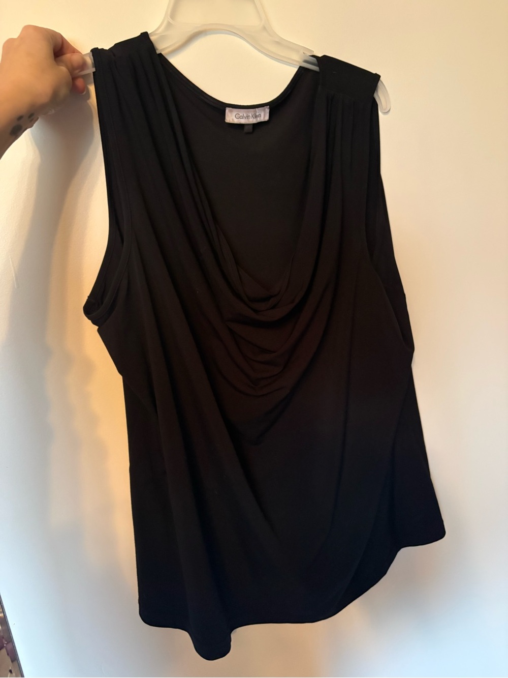 1xl Calvin Klein Cowl neck
